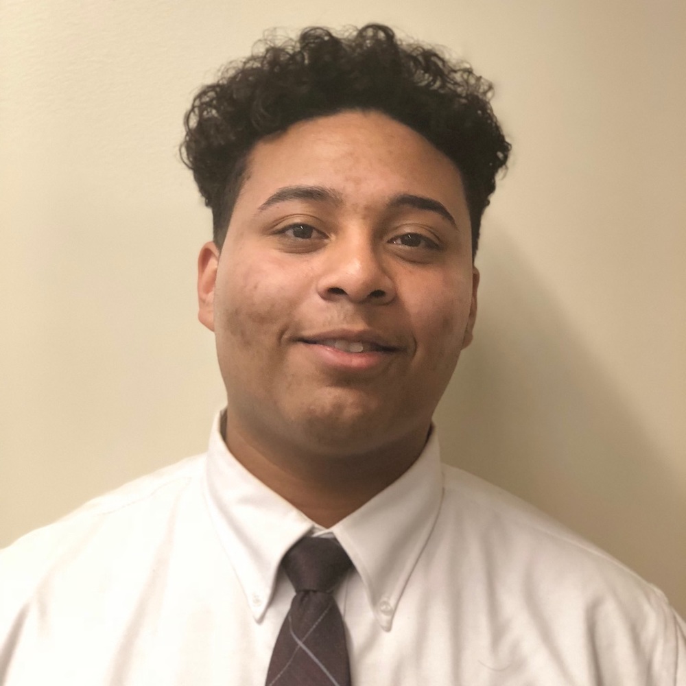 Meet your Posher, Isaias